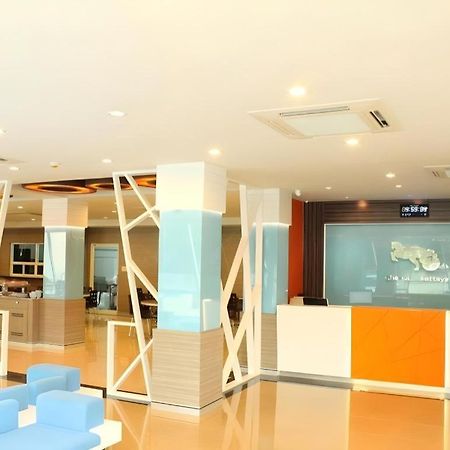 Chariot Pattaya Hotel Exterior photo